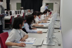 8/8　いわきコンピュータ・カレッジで高校生プログラミング講座