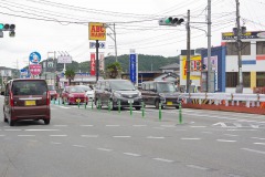 10/9　鹿島街道の崖崩れ事故から1年以上を経て、暫定4車線通行が再開